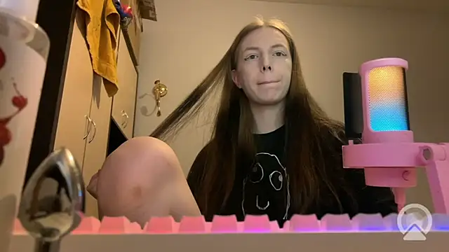 britneylovelyのウェブカメラショー