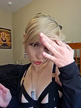 AmethystFoxx's Live XXX Chat