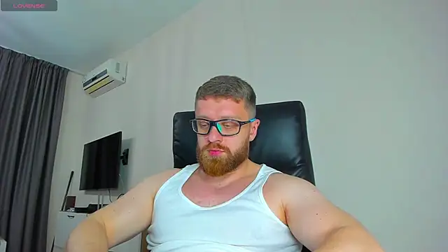 Findom_guy 即時 XXX 聊天