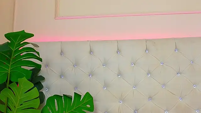 AlynAllen's Live XXX Chat