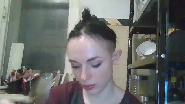 Trinsy_Love's Live XXX Chat