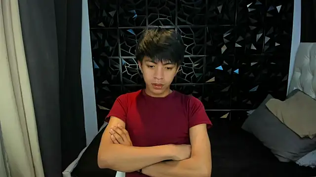 davincihugecock's Live XXX Chat