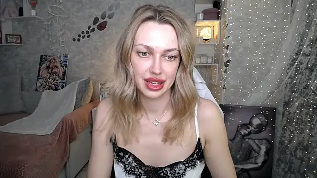 NickyAdamidi 现场XXX聊天