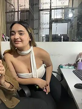 Antonella_Julieta Live XXX-chat