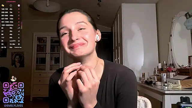 Chat XXX en directo de DarlineBrustera