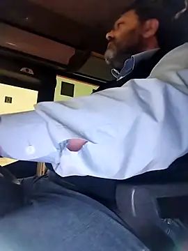 Necroforo Adlı Modelin Canlı XXX Sohbeti