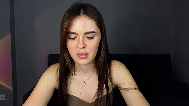 Chat XXX en directo de SheilaHigh