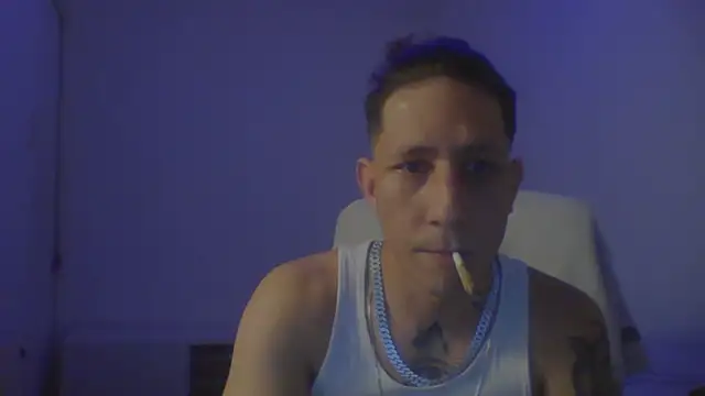 TitanNoir – Naživo XXX chat