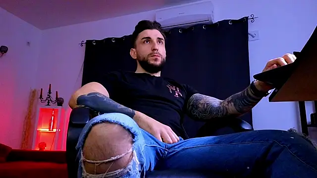 MightyAaron66: απευθείας συνομιλία ΧΧΧ