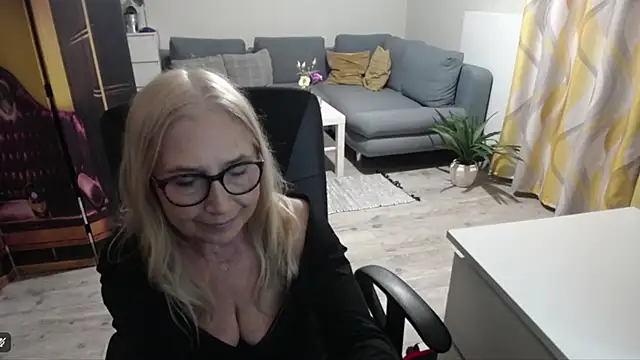 XXX chat uživo modela sofia_xkiss