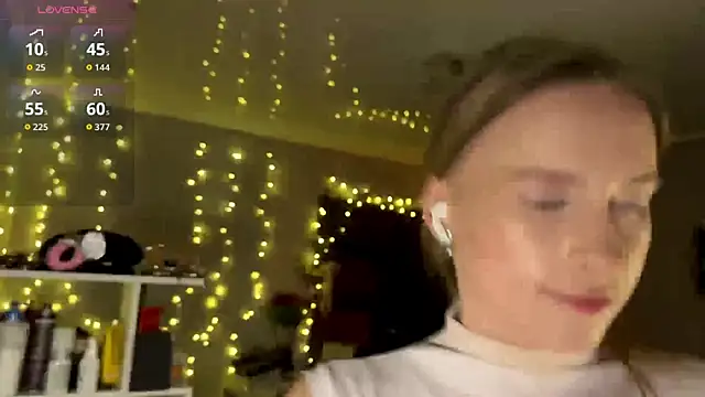 amily_sunray élő XXX-chatje