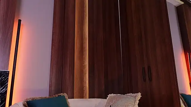 Czat XXX na żywo – QueenMarX