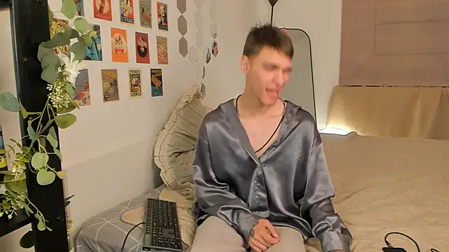 Pokazy przed kamerką – Shadow_blink