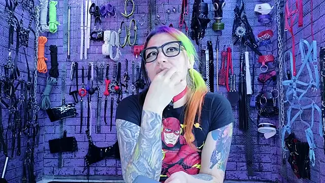 PANDORANEZZ Adlı Modelin Canlı XXX Sohbeti