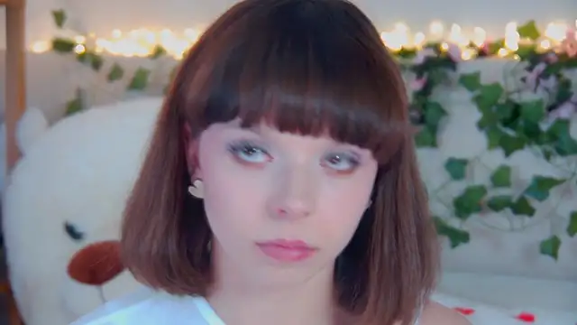 Sembang XXX Secara Langsung ElisabethDavis