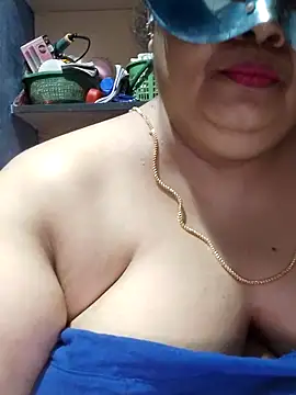 tamilthanushri: онлайн-секс-чат