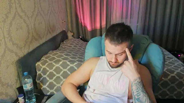 Chat XXX en directo de Vladik_b