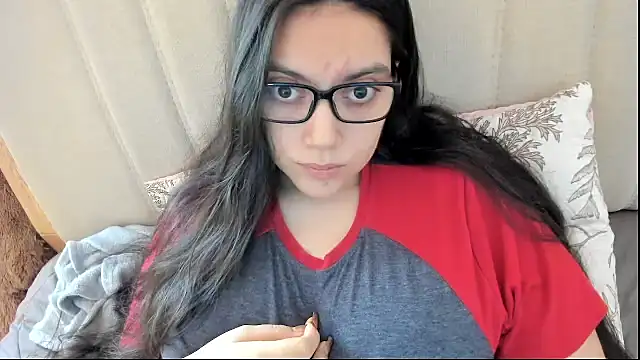 Chatroom XXX en direct de roniewester