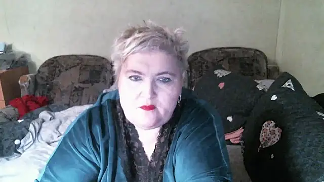 Lana555 即時 XXX 聊天