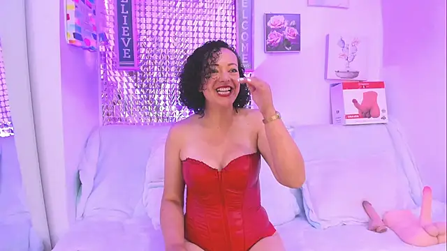 แชท XXX สดของ AnaDalila_Latina