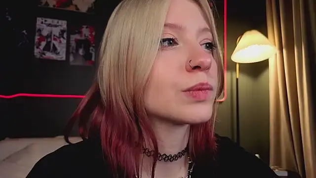 arielabradberryのライブXXXチャット