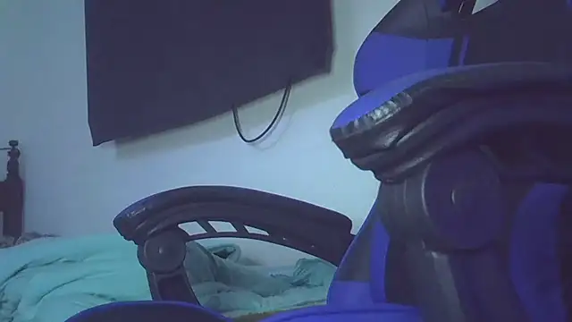 Chat +18 de Cris_Exotica ao vivo