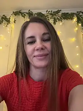 LucieMackのライブXXXチャット