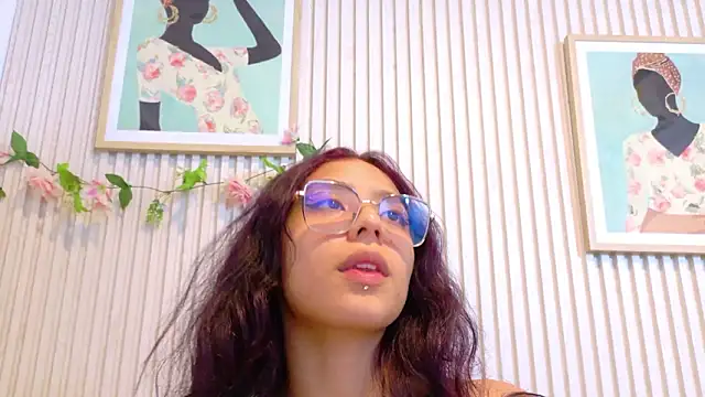 แ ชท XXX สดของ Abrilmirren