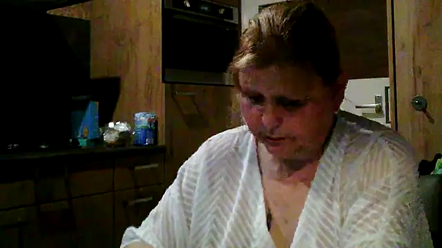 Sylviastar46 Adlı Modelin Canlı XXX Sohbeti