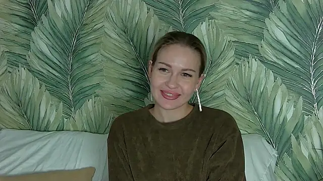 KatieBellのライブXXXチャット