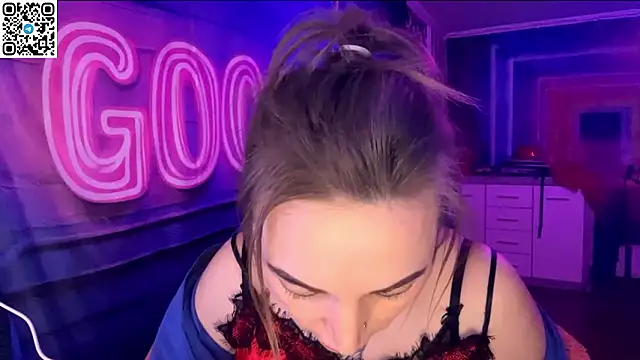 Vellora_ Live XXX-chat