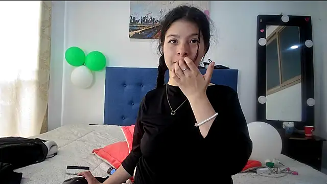 HIMAWARY_SOIN5 Chat XXX in diretta