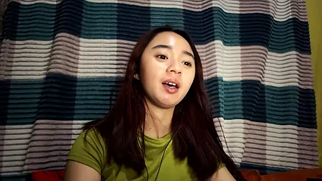 LenoraLacassagne Pertunjukan Webcam