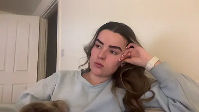 maisiesmithx 现场XXX聊天