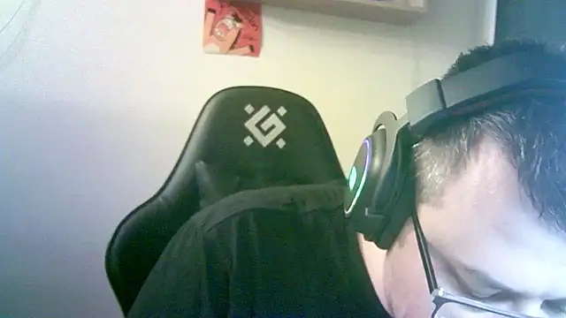 دردشة SirAbuser الجنسية المباشرة