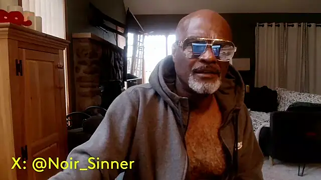 sinnernoir webkamerás műsora