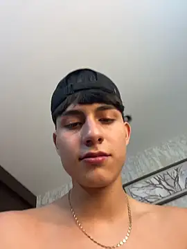 Lander_Cruz Adlı Modelin Canlı XXX Sohbeti