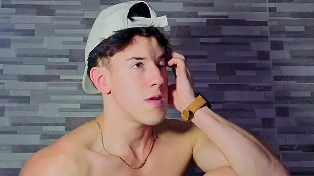 maxxcooper1: онлайн-секс-чат