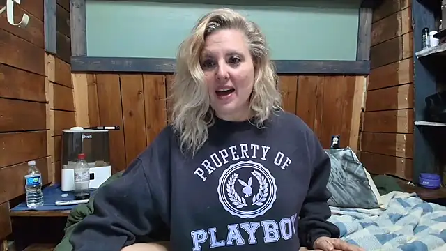 lisaxlovexxx's Live XXX Chat