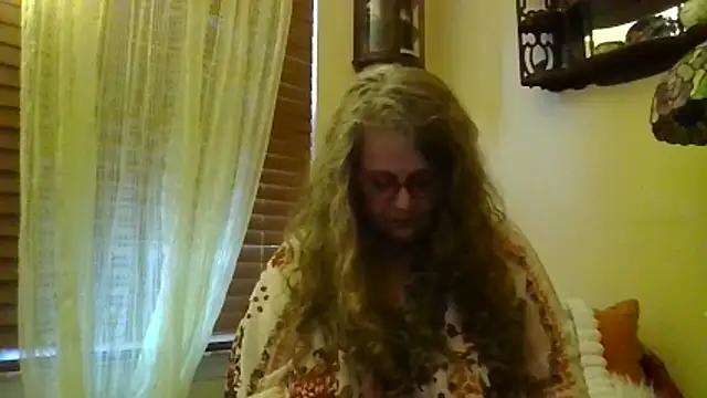 دردشة DestineeLoverGirl الجنسية المباشرة