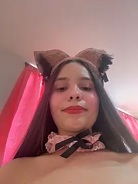 MiaJacksonnのウェブカメラショー