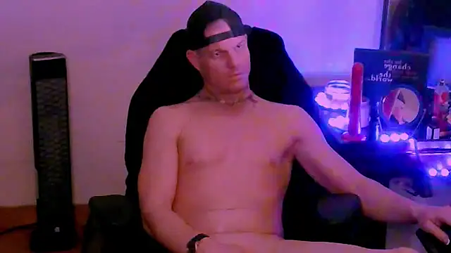 JockNThirsty: онлайн-секс-чат