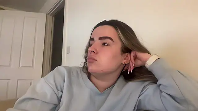 maisiesmithx 现场XXX聊天