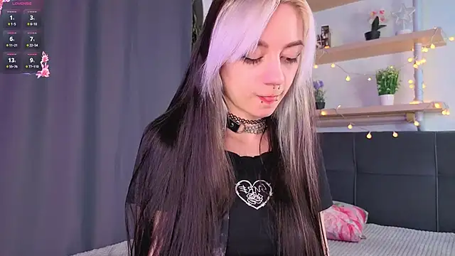 TristaRoht's Live XXX Chat