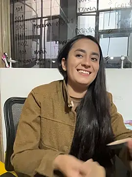 XXX chat uživo modela Antonella_Julieta