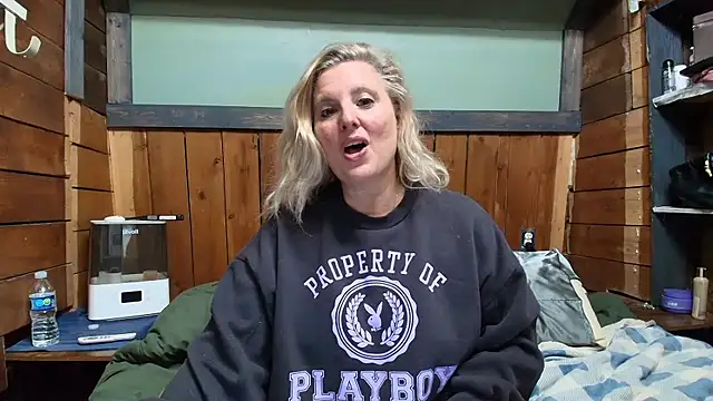 lisaxlovexxx's Webcam Show