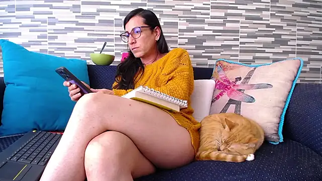 VioletaGomez_Co Chat XXX live