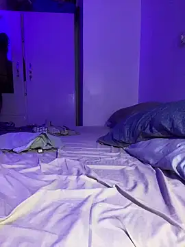 PrettyNina77's Webcam Show