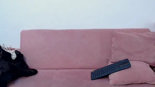 pinky_f00xn Live XXX chat