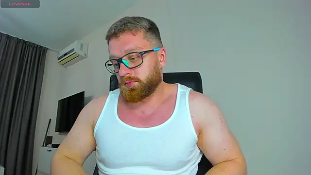 Findom_guyのライブXXXチャット